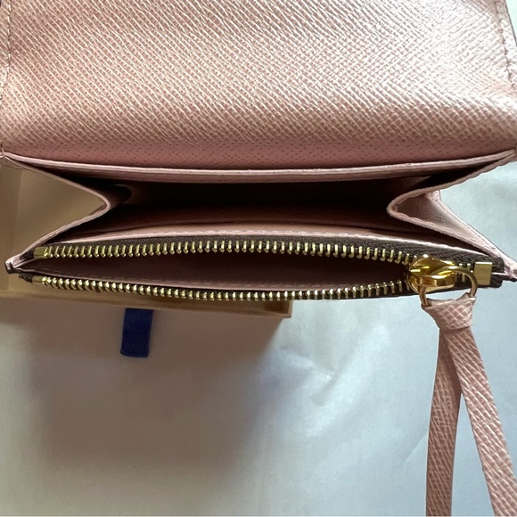 Louis Vuitton Ballet Pink Wallet - Picture 4 of 5